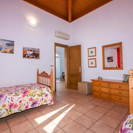 Alaris Villa Es Migjorn Gran