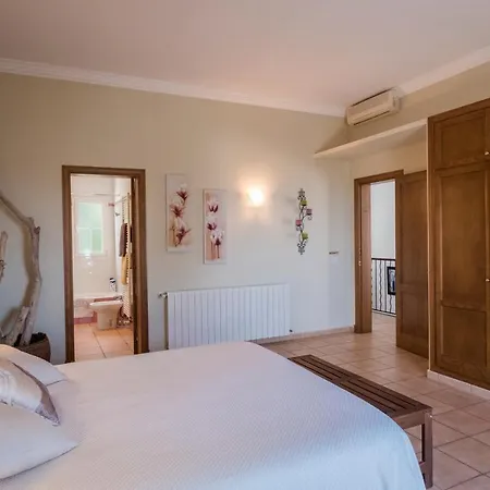 Villa Alaris *
