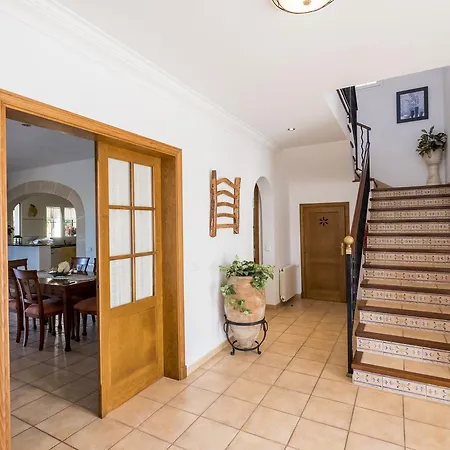 Villa Alaris *